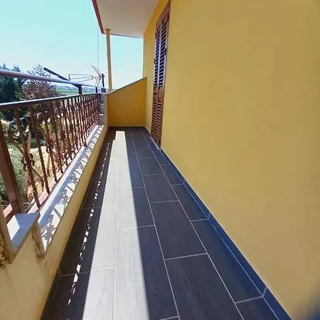 Holiday home Dhoma Plazhi Natyra Spille
